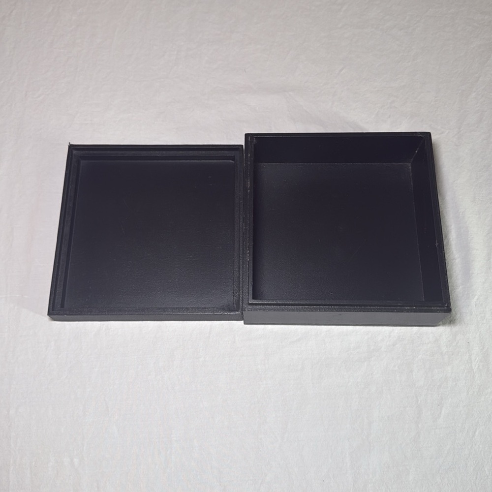 Demdaco Kelly Rae Roberts Love Square Keepsake Box Home Decor 5x5 EUC - Picture 3 of 8